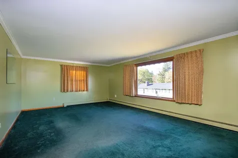 51 Cross Avenue St. Johnsbury VT 05819