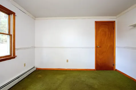 51 Cross Avenue St. Johnsbury VT 05819