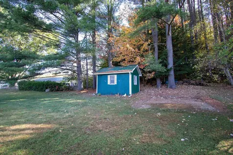 51 Cross Avenue St. Johnsbury VT 05819