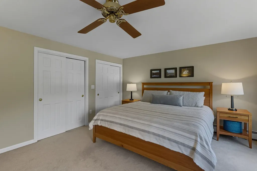 7 Camelot Road Windham NH 03087