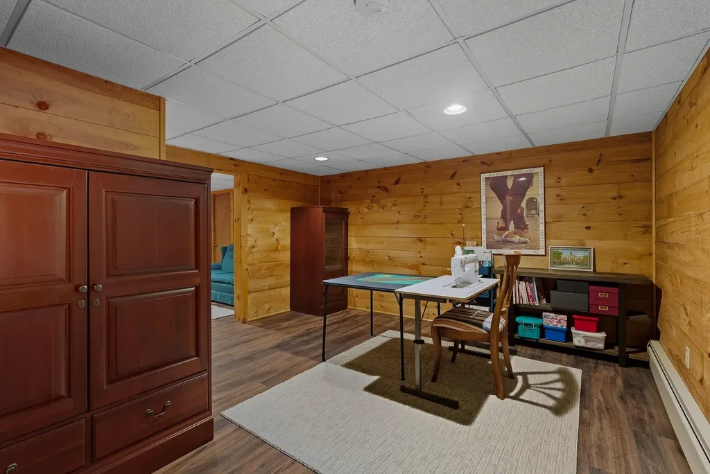 7 Camelot Road Windham NH 03087