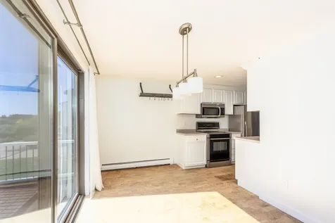 155 Echo Avenue Portsmouth NH 03801