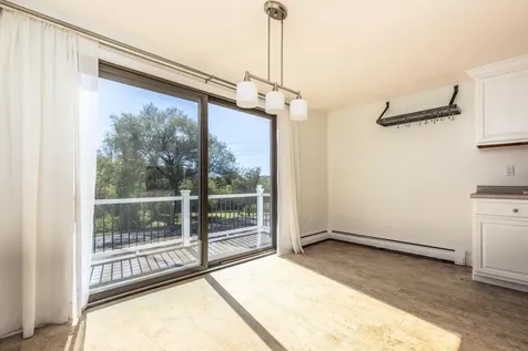 155 Echo Avenue Portsmouth NH 03801