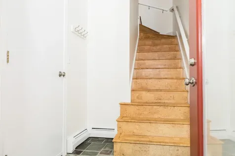 155 Echo Avenue Portsmouth NH 03801