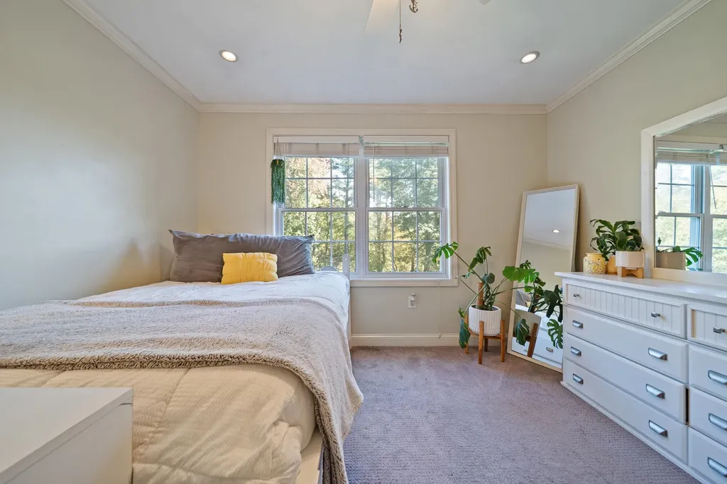 49 Stark Highway N Dunbarton NH 03046