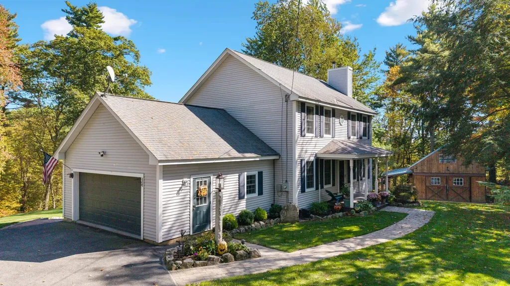 49 Stark Highway N Dunbarton NH 03046