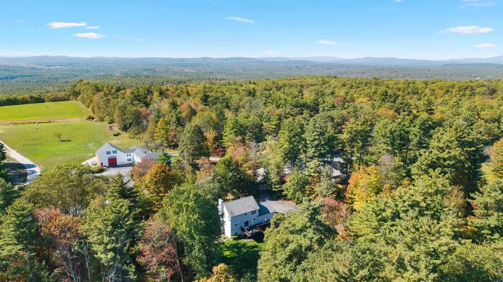 49 Stark Highway N Dunbarton NH 03046