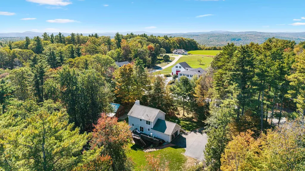 49 Stark Highway N Dunbarton NH 03046