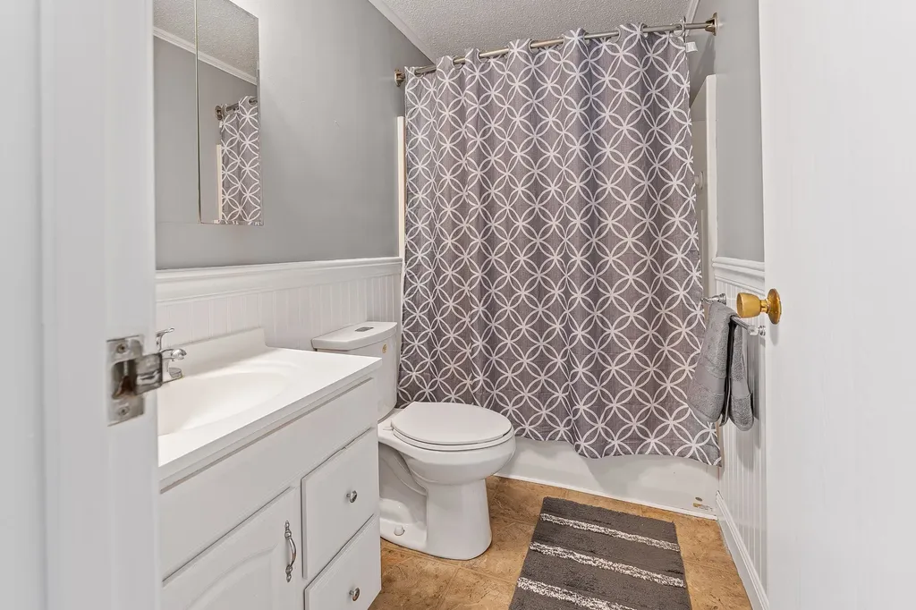 1 Brookside Drive Exeter NH 03833