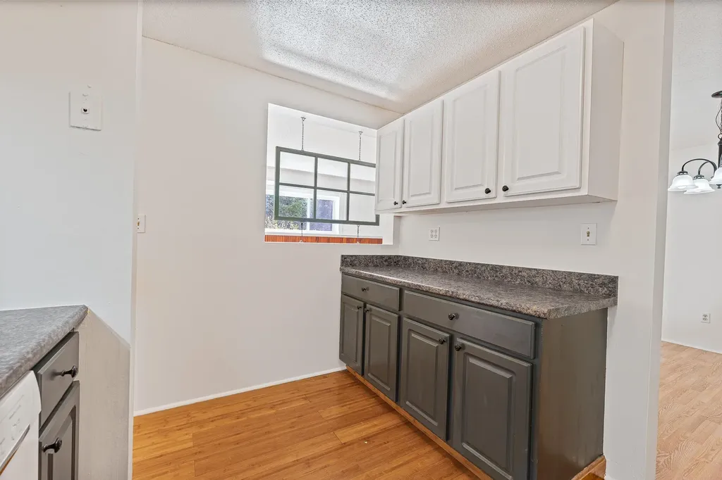 1 Brookside Drive Exeter NH 03833