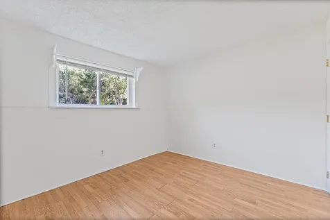 1 Brookside Drive Exeter NH 03833