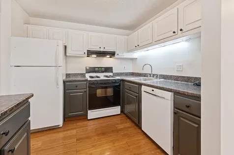 1 Brookside Drive Exeter NH 03833