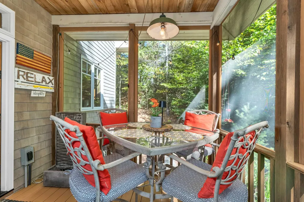 177 Holly Ridge Lane Conway NH 03818