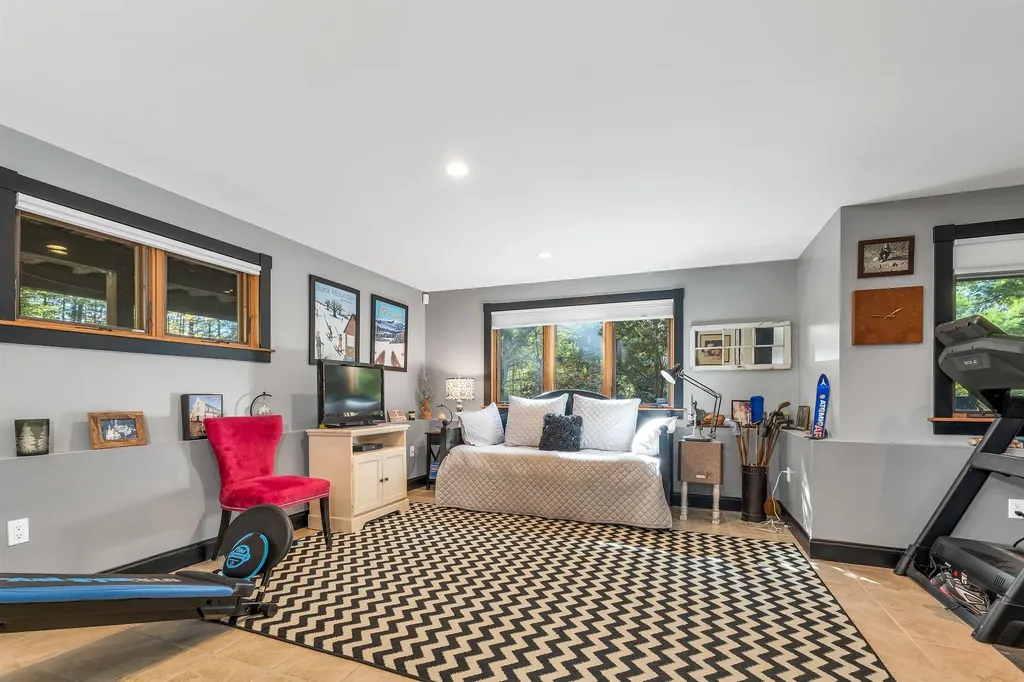 177 Holly Ridge Lane Conway NH 03818