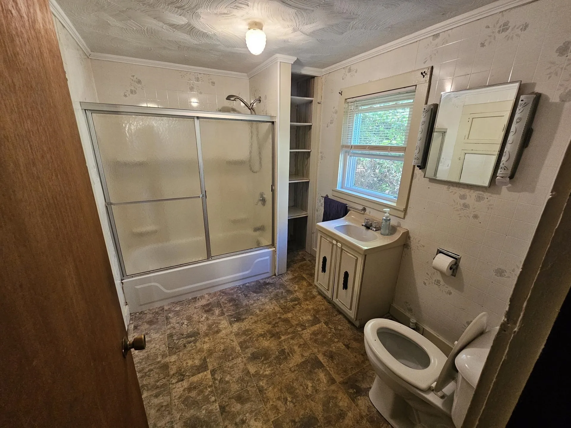 19 Aylward Avenue Swanzey NH 03446