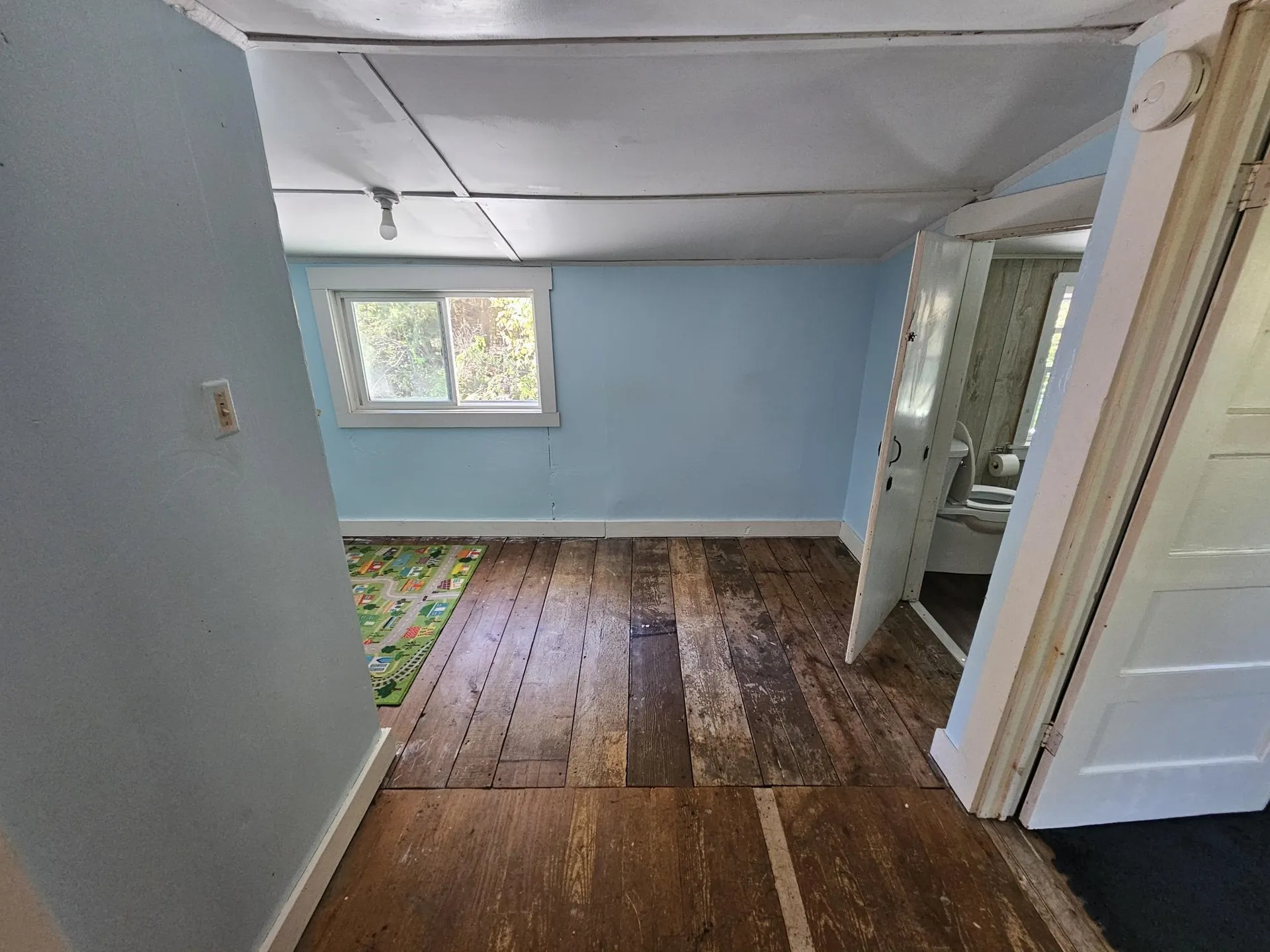 19 Aylward Avenue Swanzey NH 03446