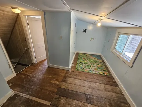 19 Aylward Avenue Swanzey NH 03446