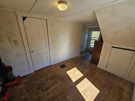 19 Aylward Avenue Swanzey NH 03446