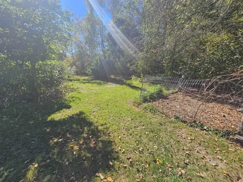 19 Aylward Avenue Swanzey NH 03446