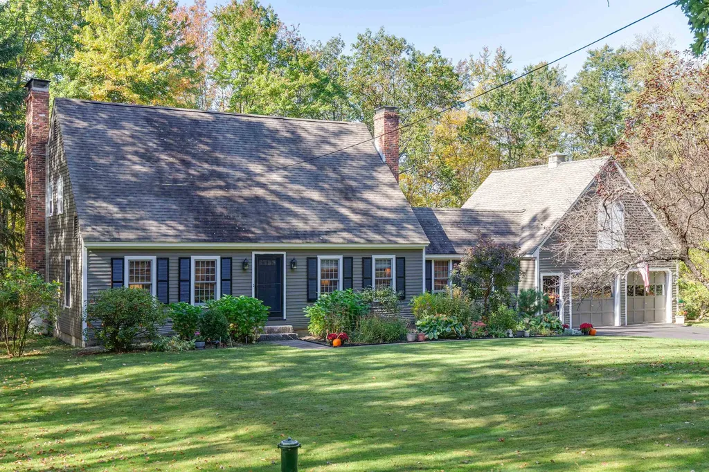 656 Dolly Road Hopkinton NH 03229