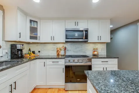 656 Dolly Road Hopkinton NH 03229