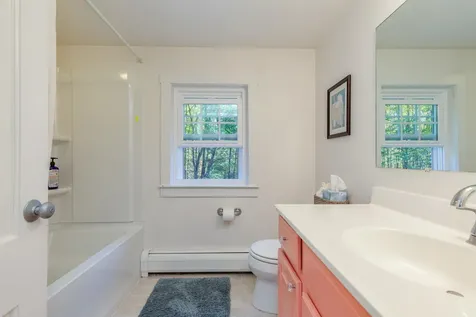 656 Dolly Road Hopkinton NH 03229