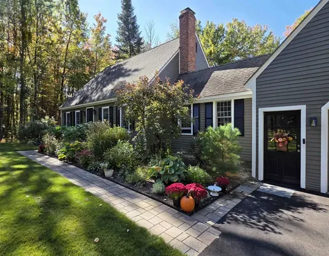 656 Dolly Road Hopkinton NH 03229