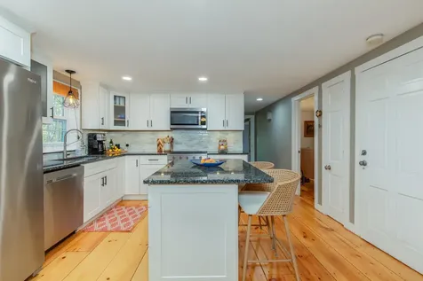 656 Dolly Road Hopkinton NH 03229