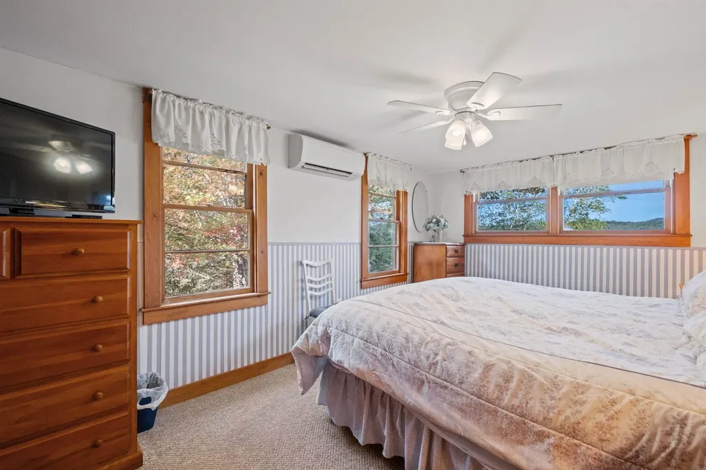92 Loon Pond Road Gilmanton NH 03237