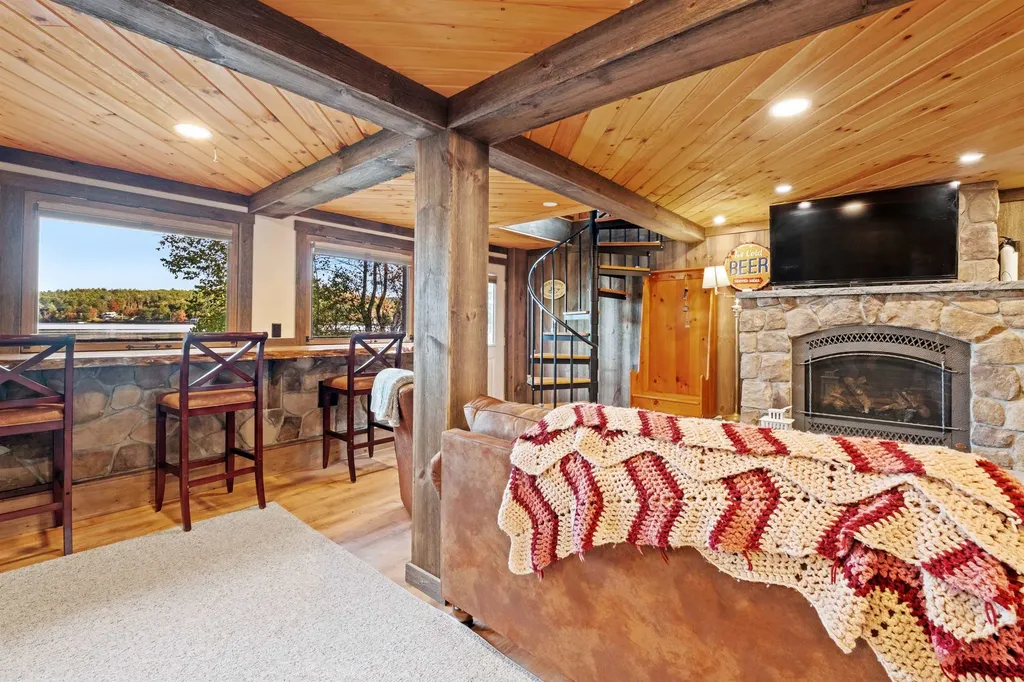 92 Loon Pond Road Gilmanton NH 03237