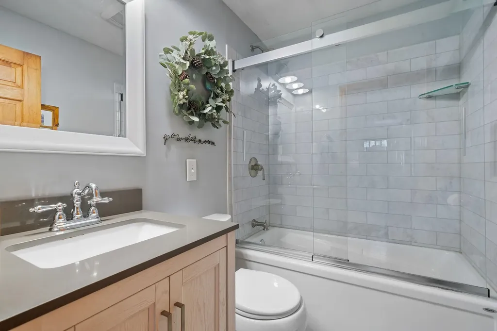 6 Wayside Drive Exeter NH 03833