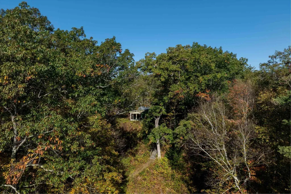 79 Missing Link Road Rockingham VT 05101