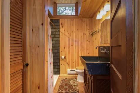 79 Missing Link Road Rockingham VT 05101