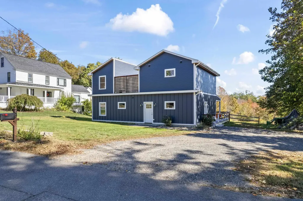 38 High Street North Berwick ME 03906