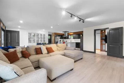 38 High Street North Berwick ME 03906