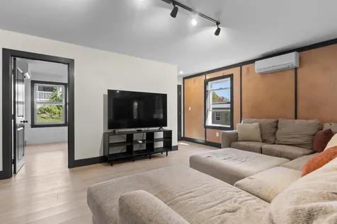 38 High Street North Berwick ME 03906