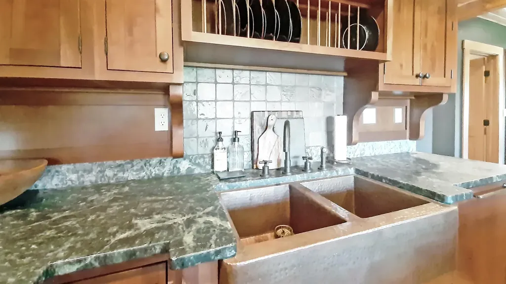 3215 Old Turnpike Road Mount Holly VT 05758