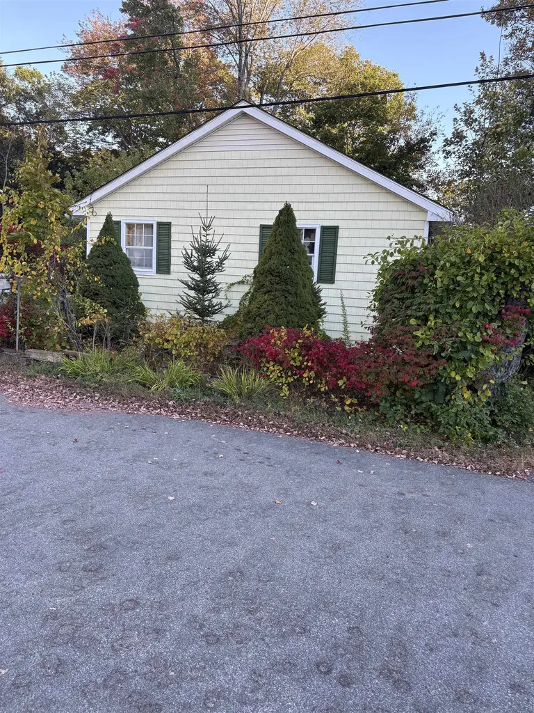 53 Gaslight Road Tilton NH 03276