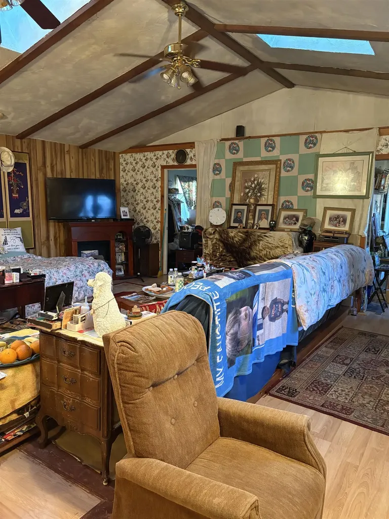 53 Gaslight Road Tilton NH 03276