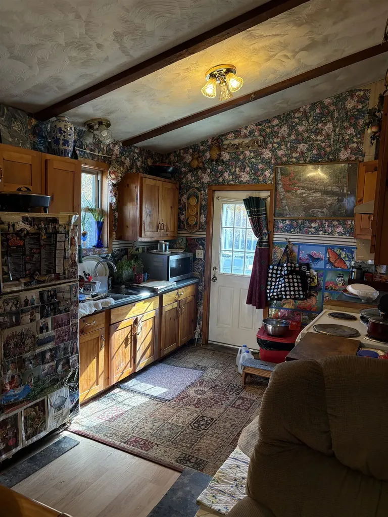 53 Gaslight Road Tilton NH 03276