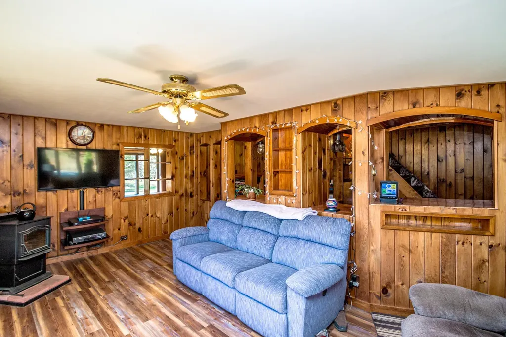 1435 Lost Nation Road Northumberland NH 03582