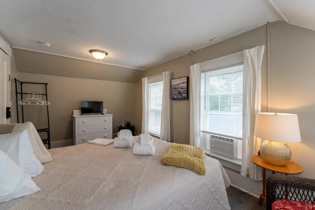 58 Tower Street Laconia NH 03246