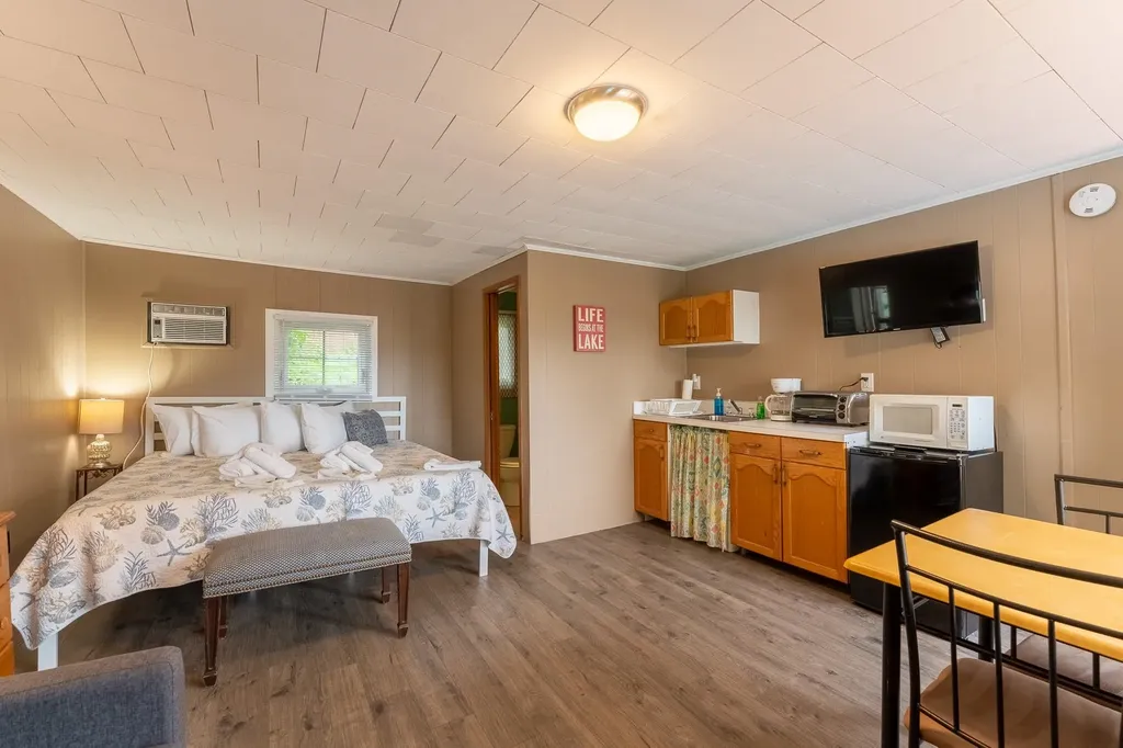 58 Tower Street Laconia NH 03246