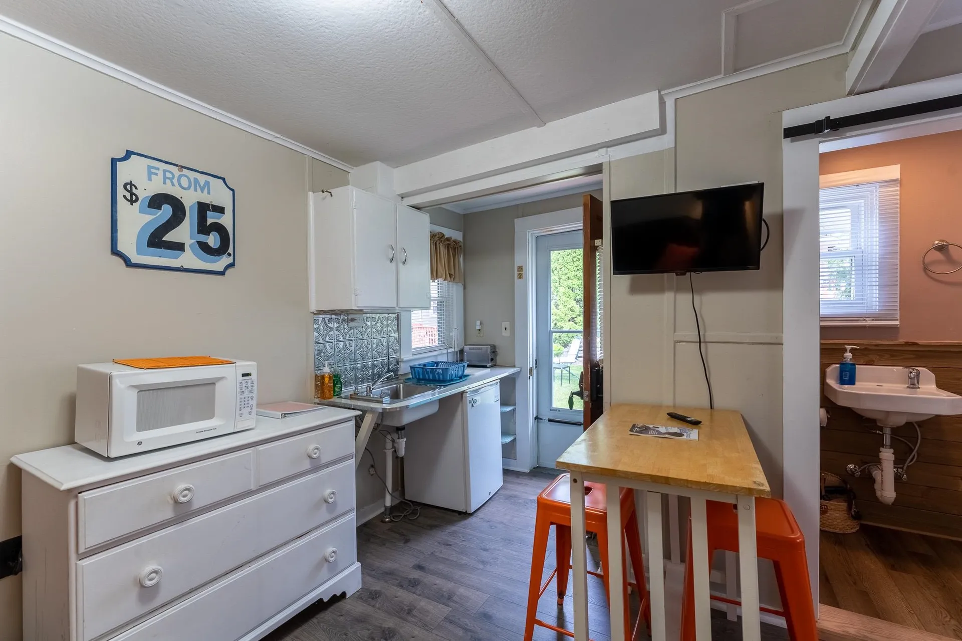 58 Tower Street Laconia NH 03246