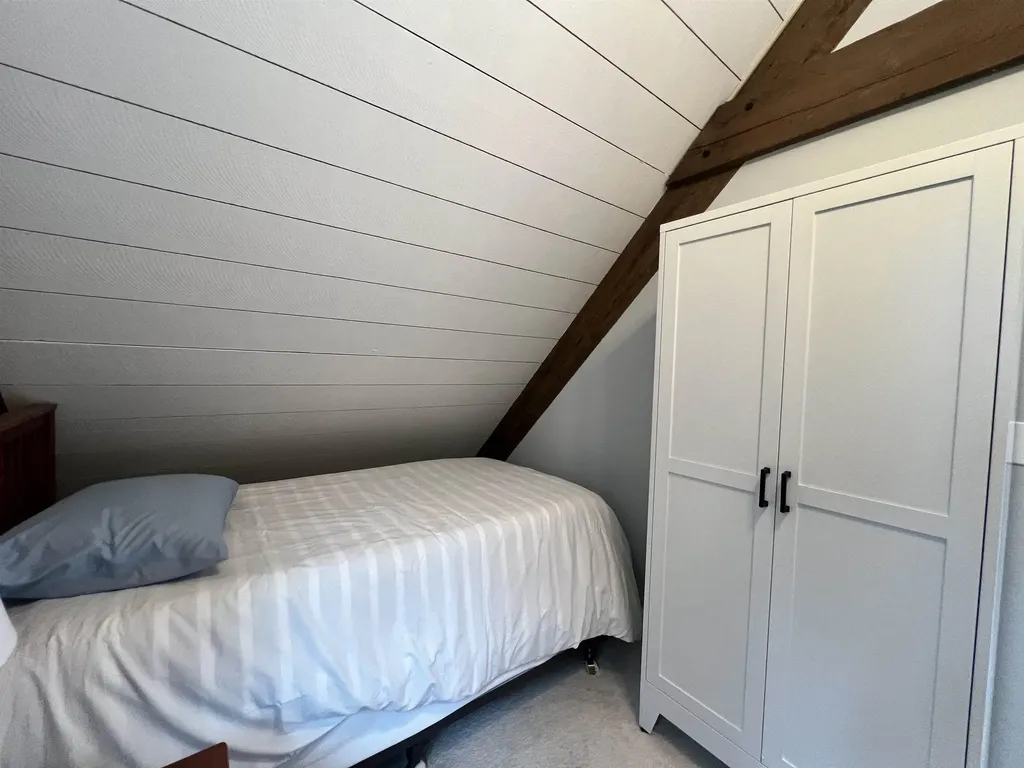 112 Greensward Drive Grantham NH 03753