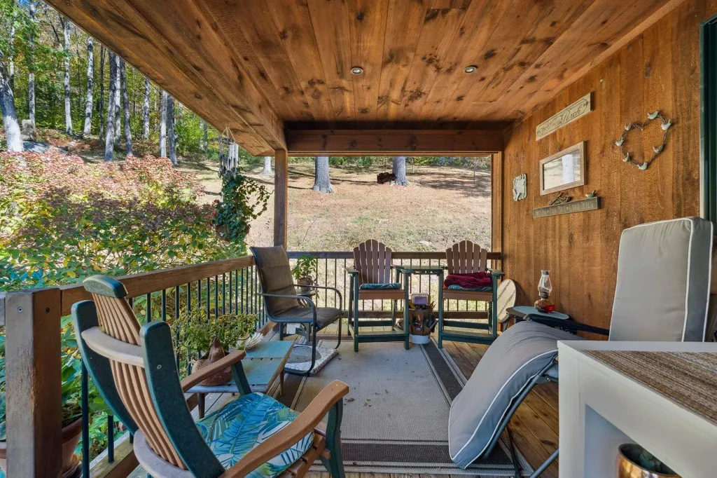 1452 Tyson Road Reading VT 05062