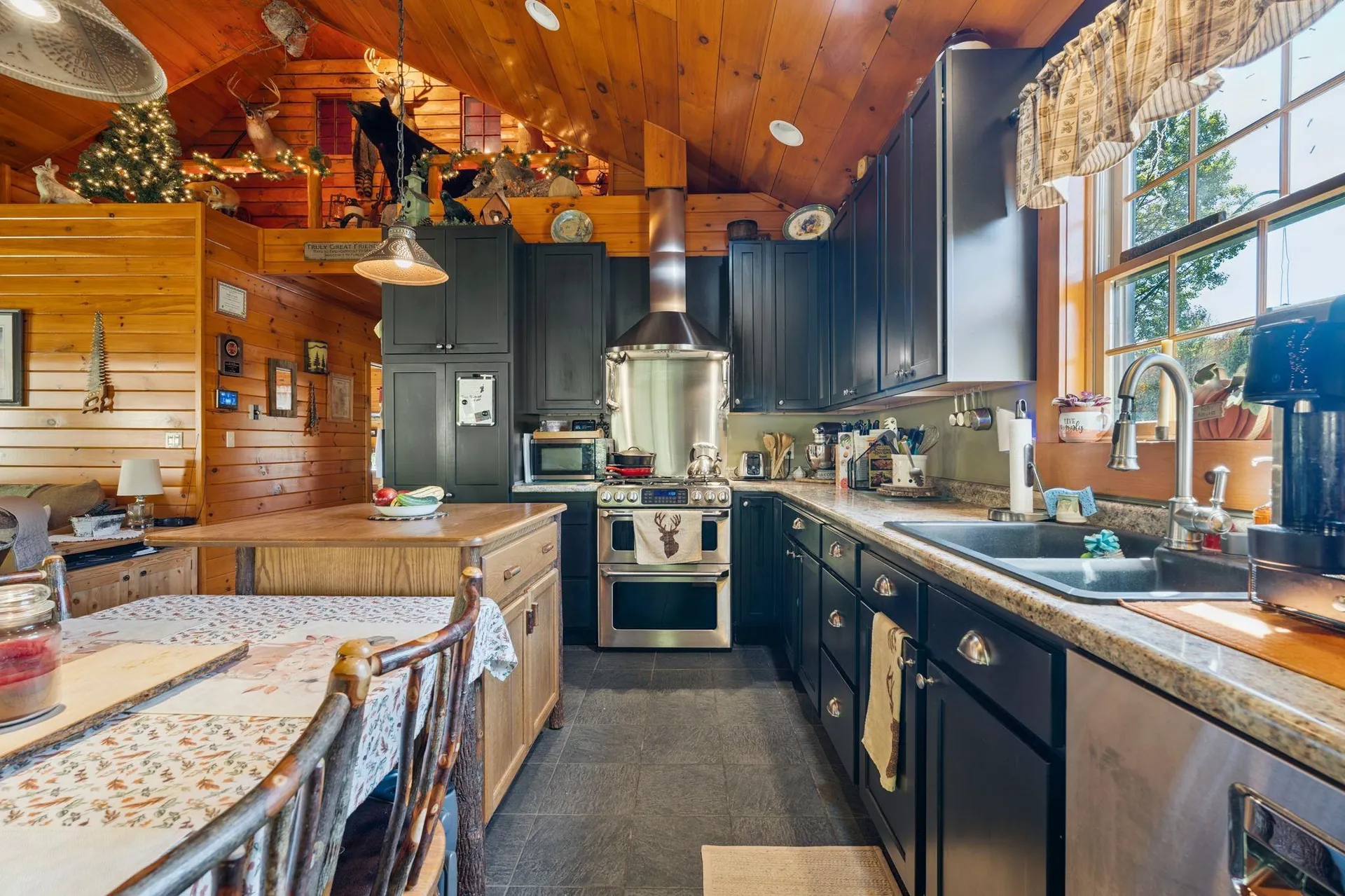 1452 Tyson Road Reading VT 05062