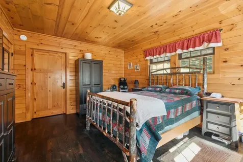 1452 Tyson Road Reading VT 05062