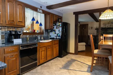 7 Cardinal Road Windham NH 03087