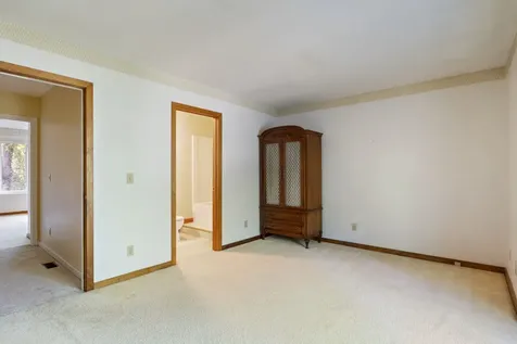 38 Dunvegan Woods Drive Hampton NH 03842